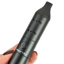 Vaporizér XMAX V2 Pro - tlačítko pro zapnutí, náustek a průduchy.