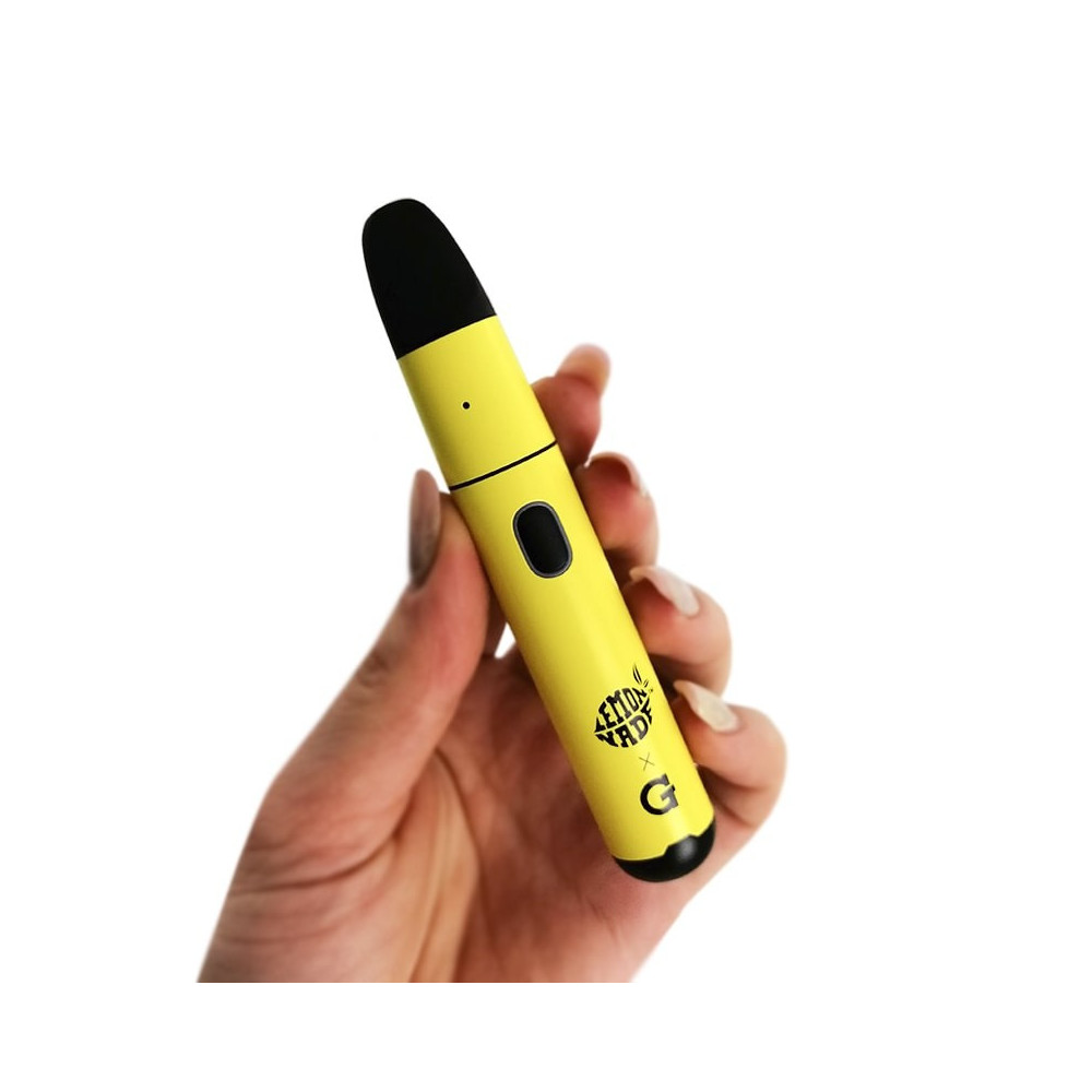 Vaporizér Lemonnade x G Pen Micro v ženské ruce