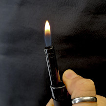 Zapalovač Clipper Tube Black Soft Touch