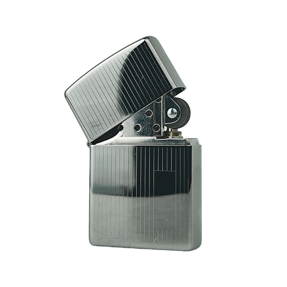 Zapalovač Zippo - Panel