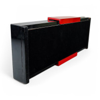 Humidor na doutníky s popelníkem Red - pohled na plsť na spodní části