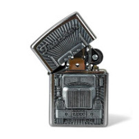 Zapalovač Zippo Trucker Emblem - polootevřený