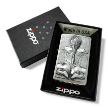 Zapalovač Zippo Kneeling Girl - v krabičce