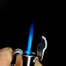 Zapalovač Silver Jet Flame Silver II. - plamen