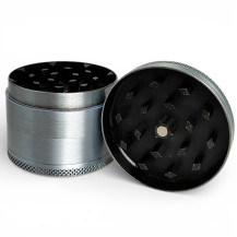 Grinder drtička 50mm/4 Silver Leaves 33 - pohled na zuby