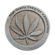 Grinder drtička leaf na přívěsku